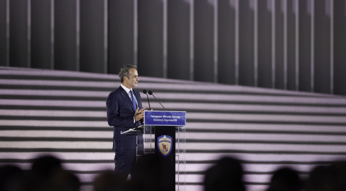 25-10-29_0062__DPC2689-696x385